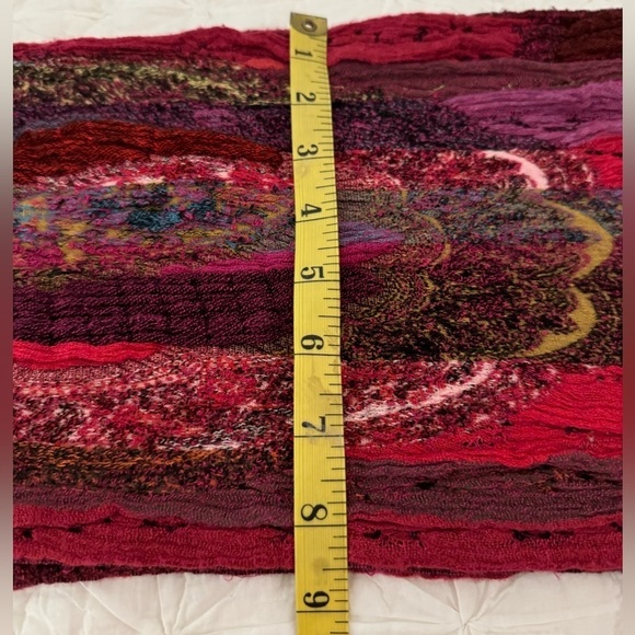 Silk & Viscose hand woven fabric from Nepal infinity scarf. Jewel tones - Picture 5 of 8